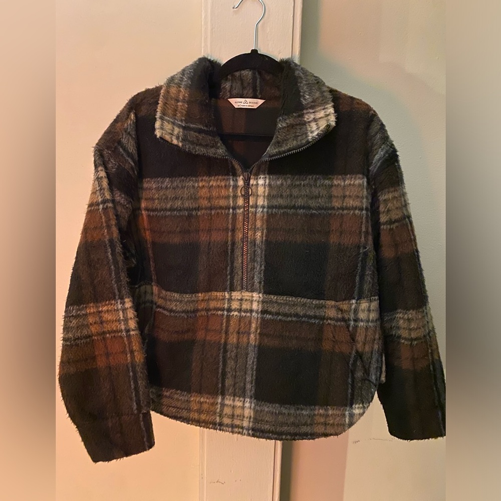 Fuzzy plaid pullover jacket